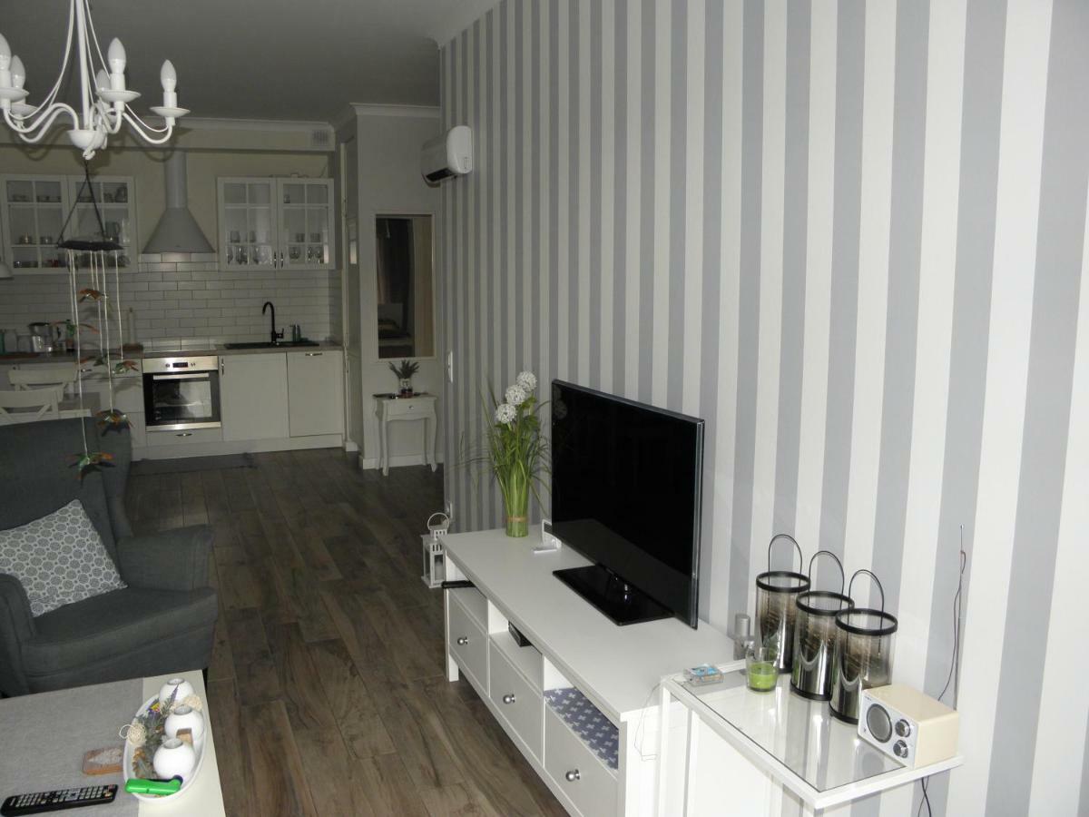 Apartament z Ogródkiem Pobierowo Zewnętrze zdjęcie